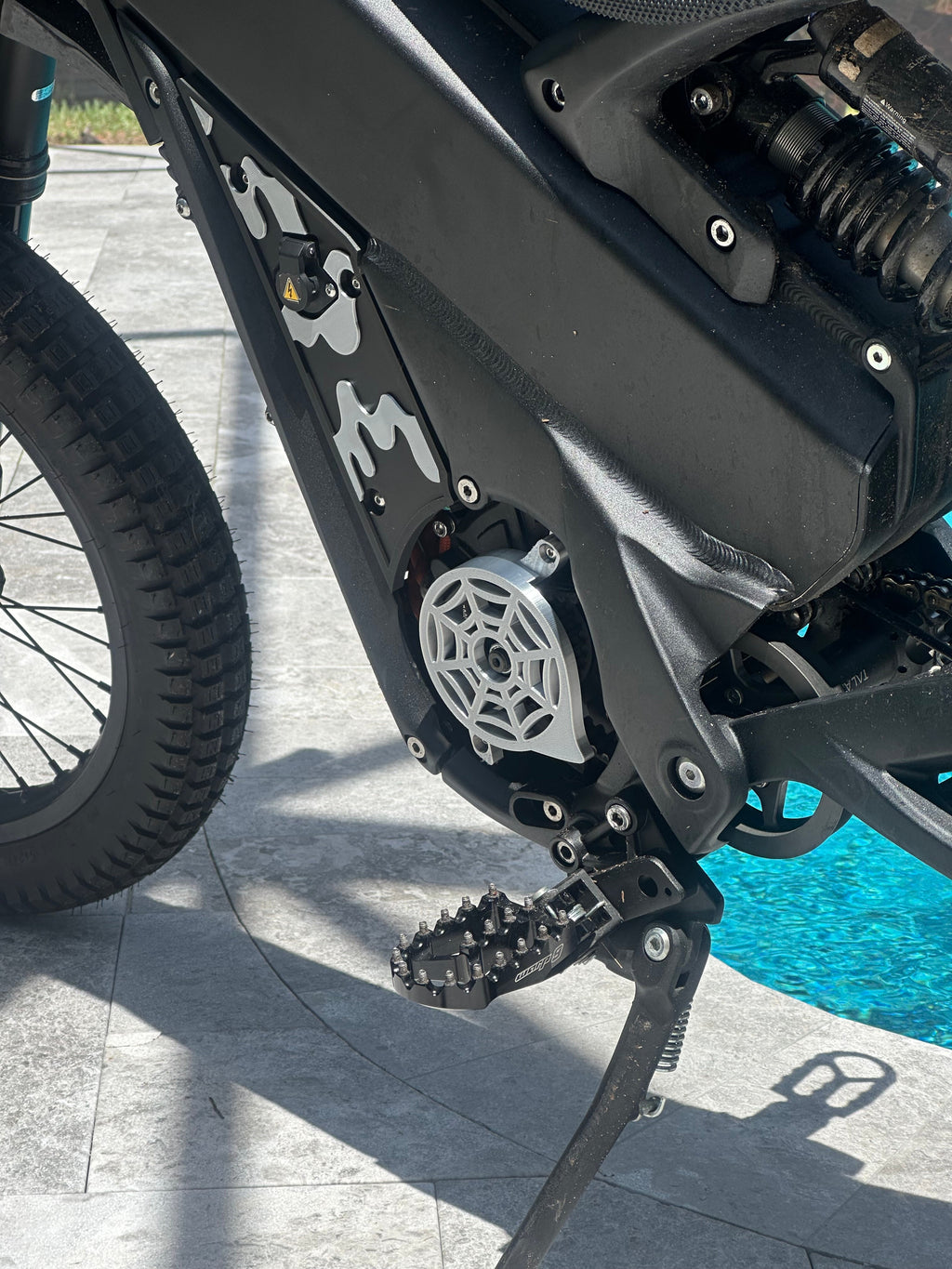 "ARACHNID" Motor Cover