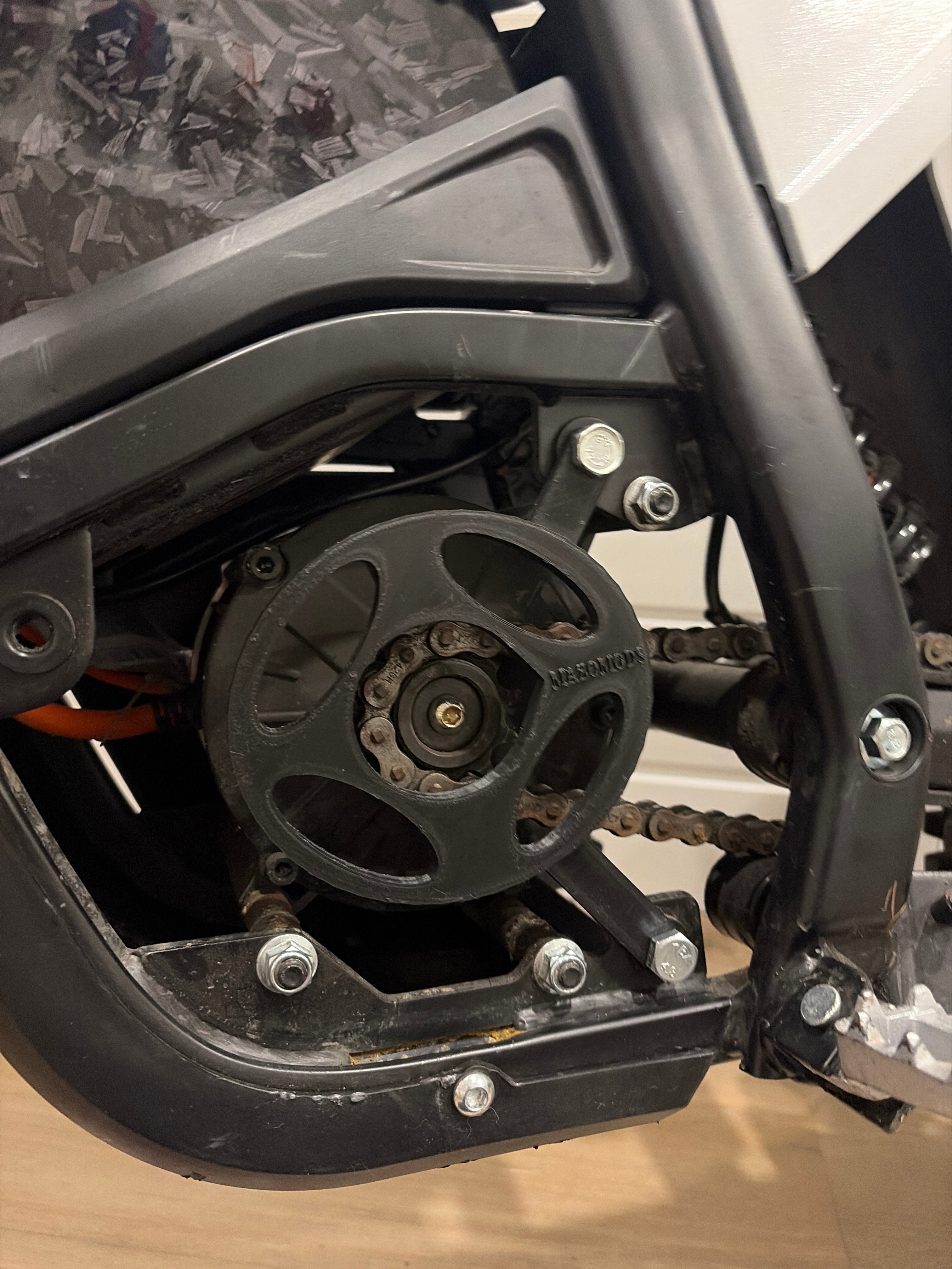 Yozma in10 Motor cover