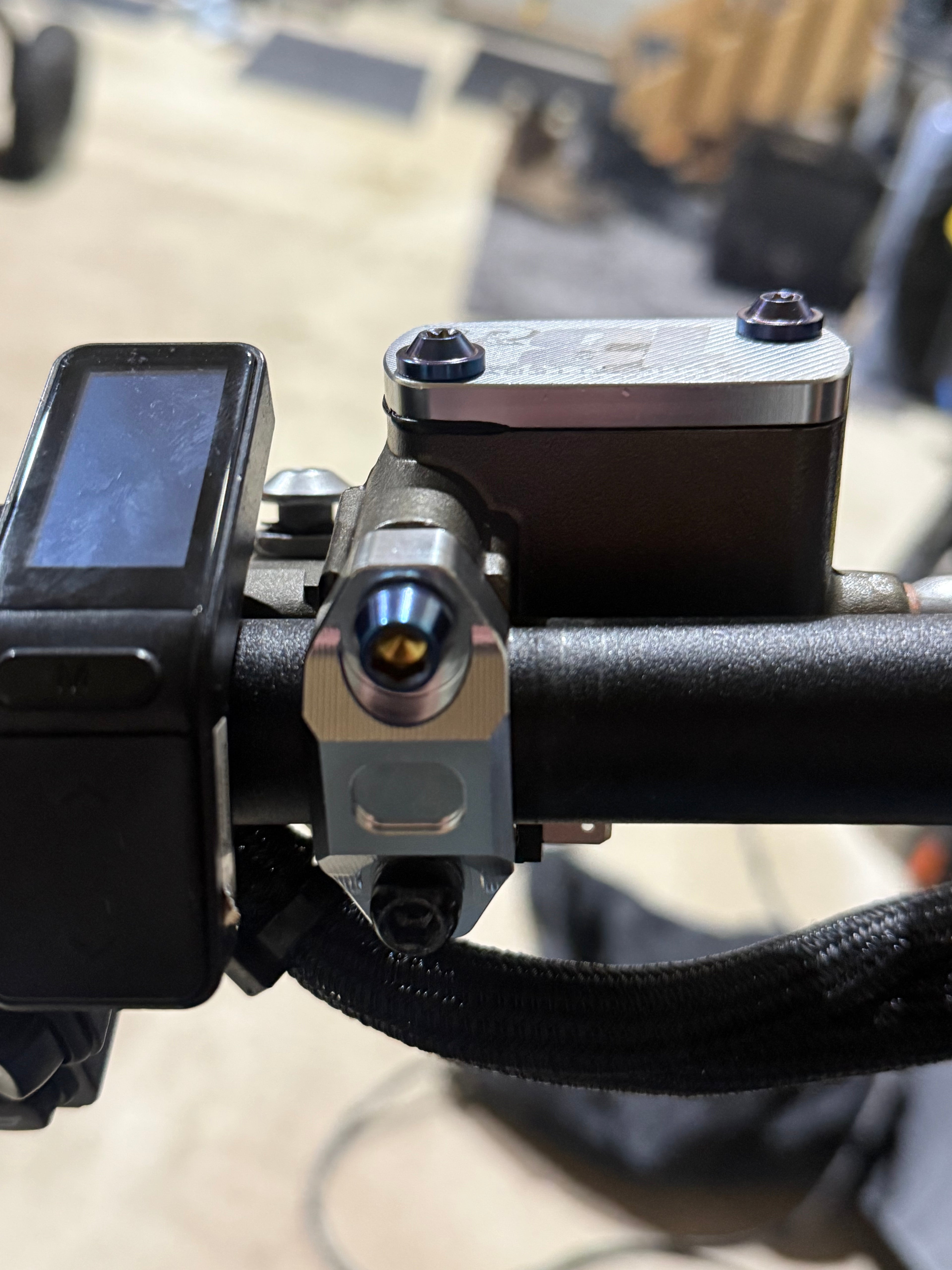 Universal upgraded brake mount