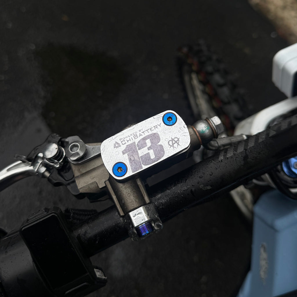 Titanium Cap Bolts (ultra bee) (2)