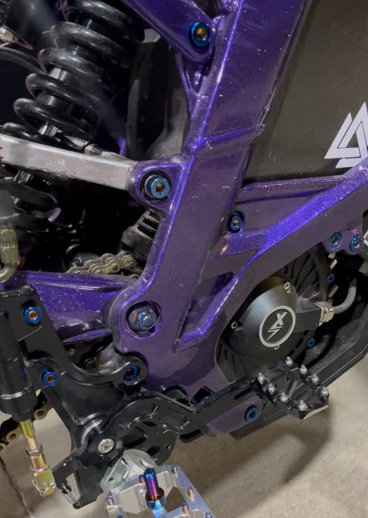 Triangle TItanium Bolts (set of 2)