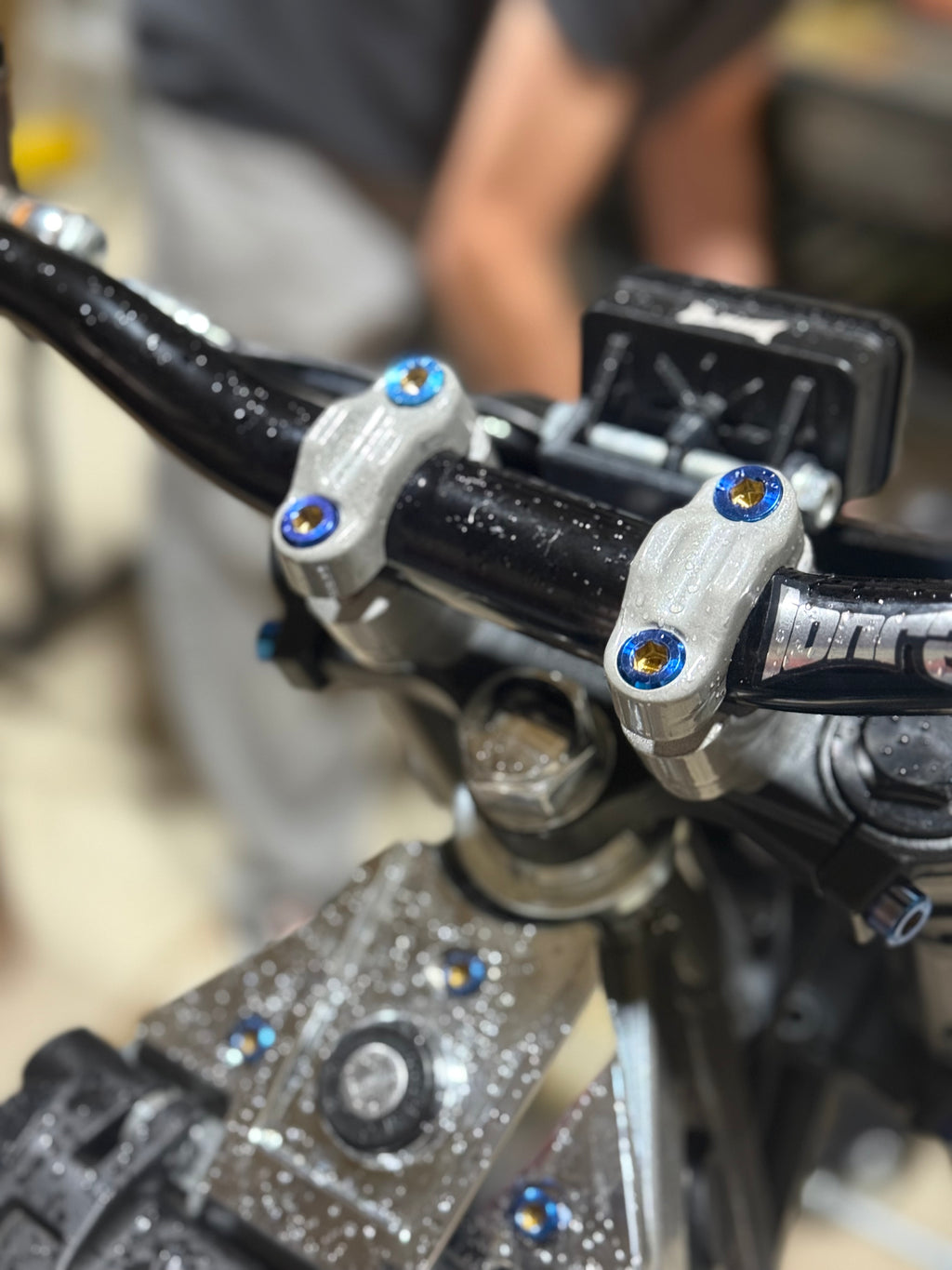 Yozma | Valtinsu | Strike | Tuttio Direct Mount Titanium (Set of 4)