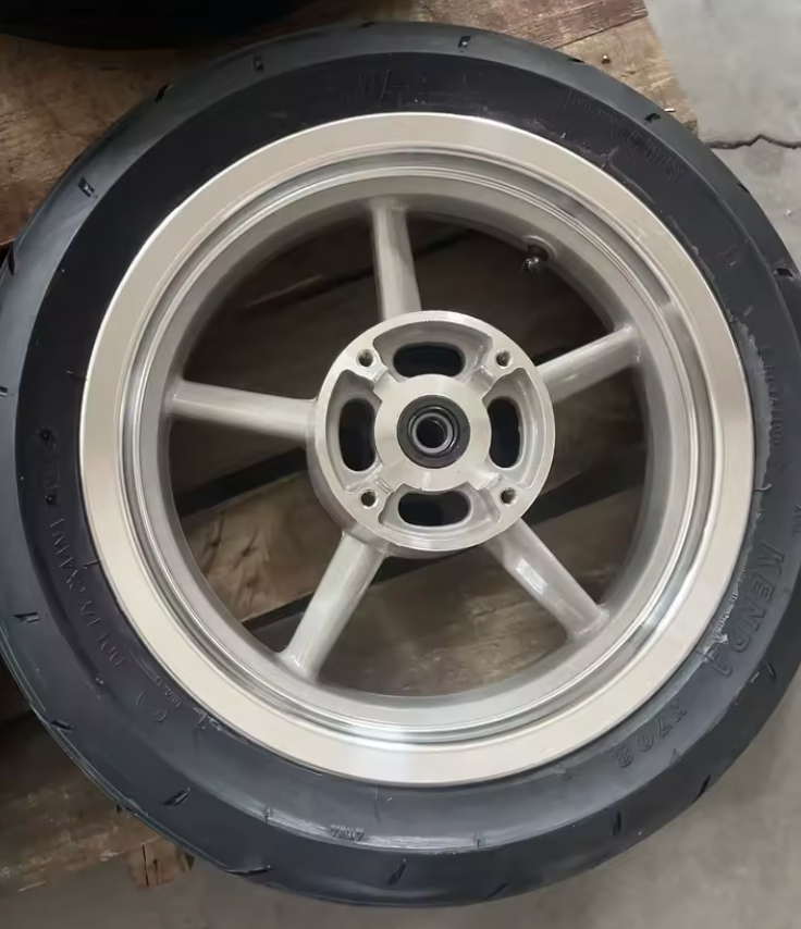 12 inch chrome sumos