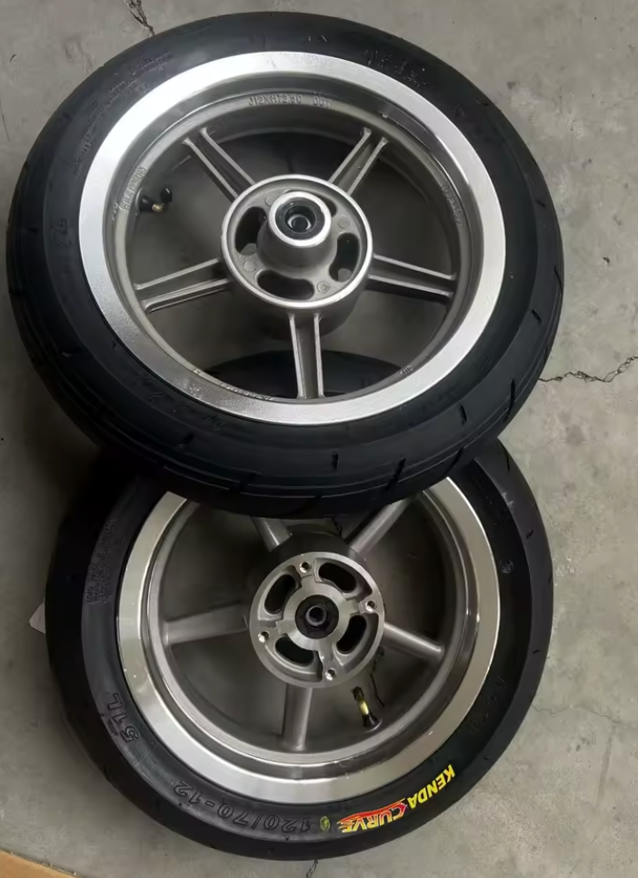 12 inch chrome sumos